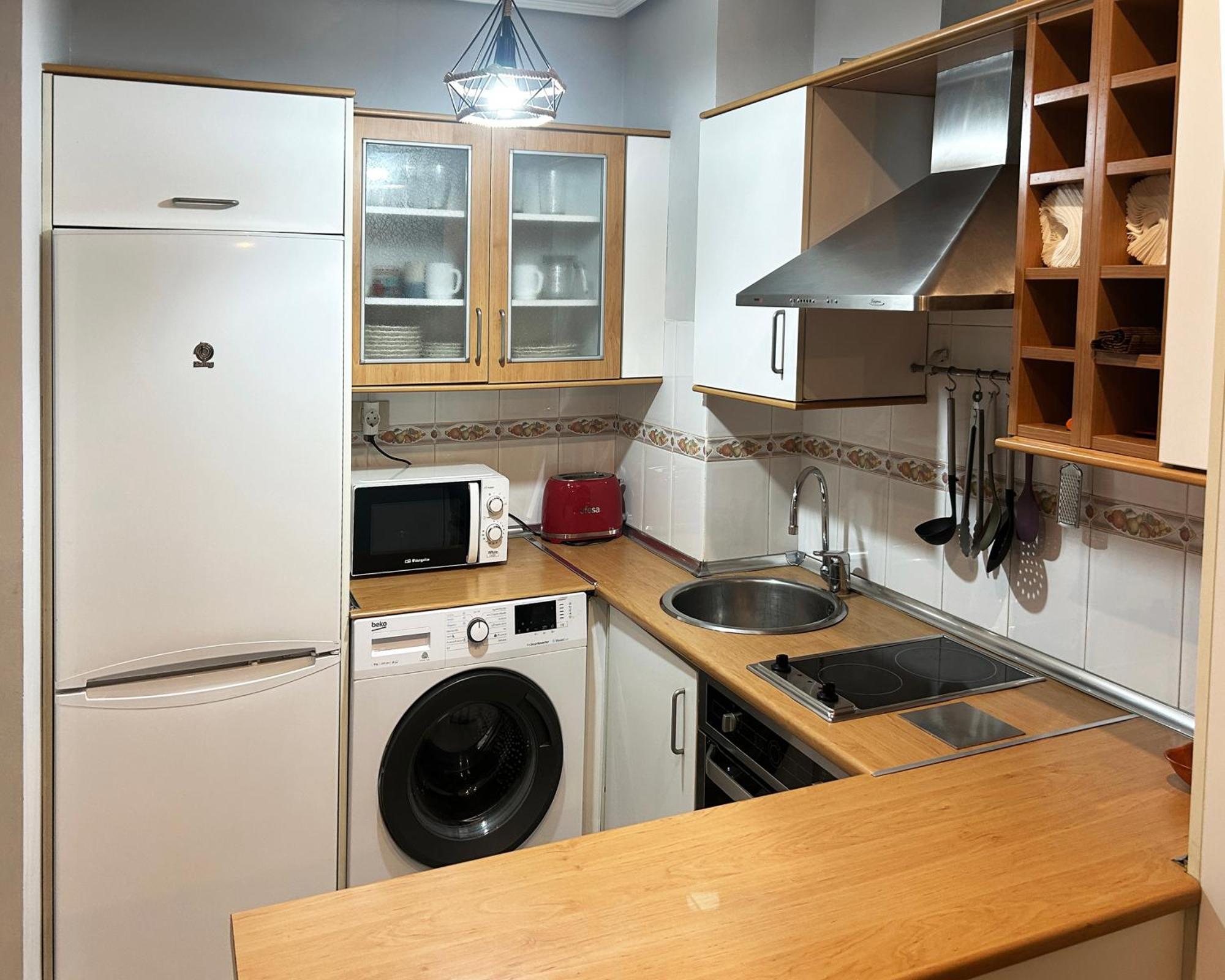 Apartamento Frente Al Guggenheim. Urbanizacion De Lujo En El Centro Билбао Екстериор снимка